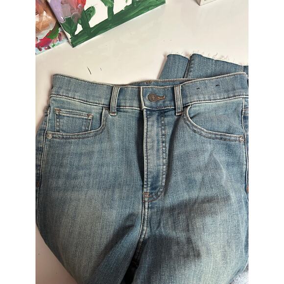 Express Cropped Skinny High Rise *size 2R* - Picture 2 of 5